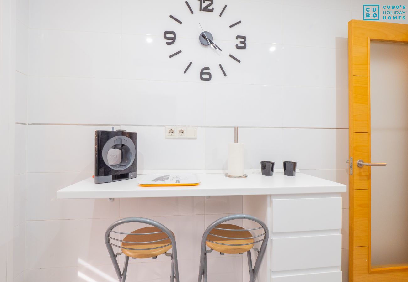 Apartamento en Arroyo de la Miel - Cubo's Atico Benalvistas Urban Love & 2 parking