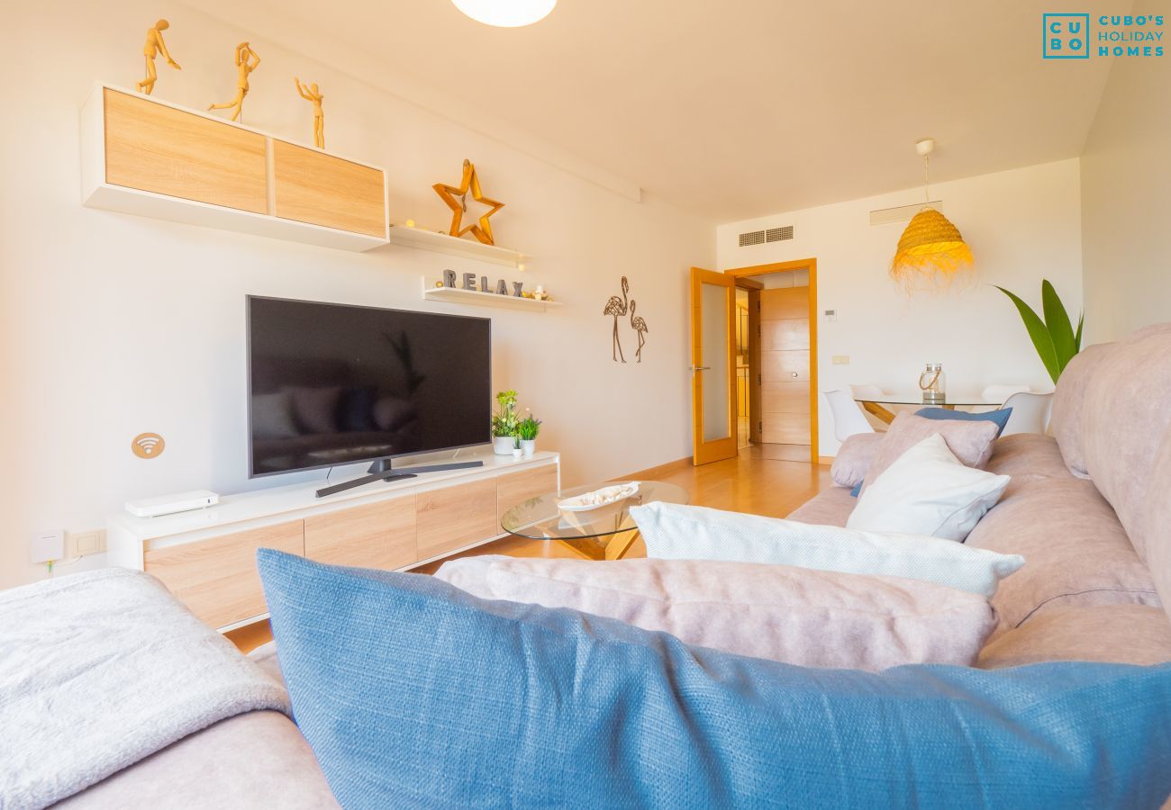 Apartamento en Arroyo de la Miel - Cubo's Atico Benalvistas Urban Love & 2 parking
