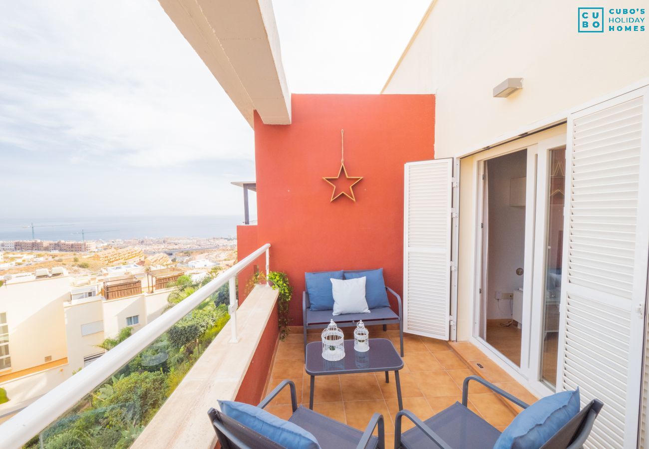 Apartamento en Arroyo de la Miel - Cubo's Atico Benalvistas Urban Love & 2 parking