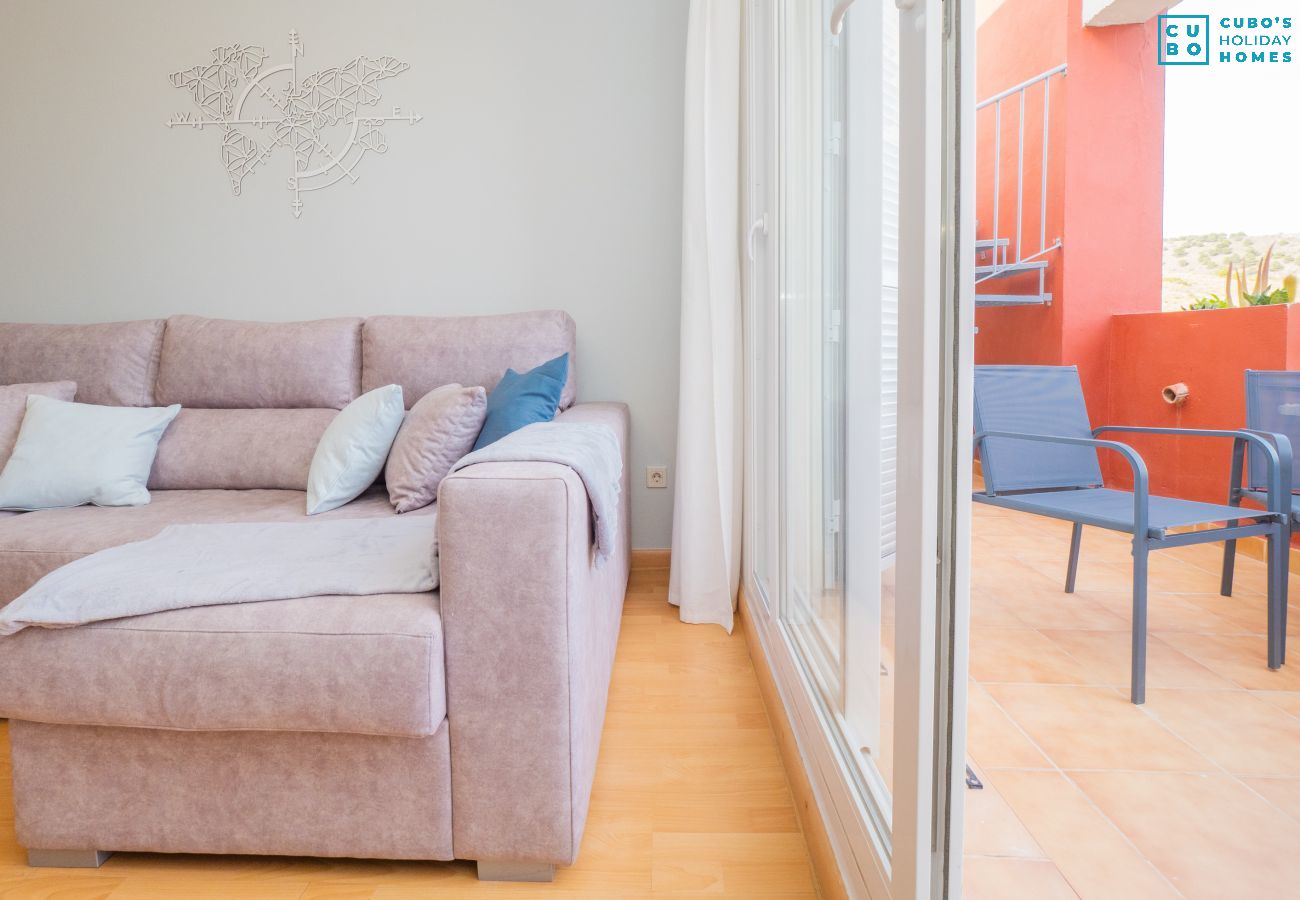 Apartamento en Arroyo de la Miel - Cubo's Atico Benalvistas Urban Love & 2 parking