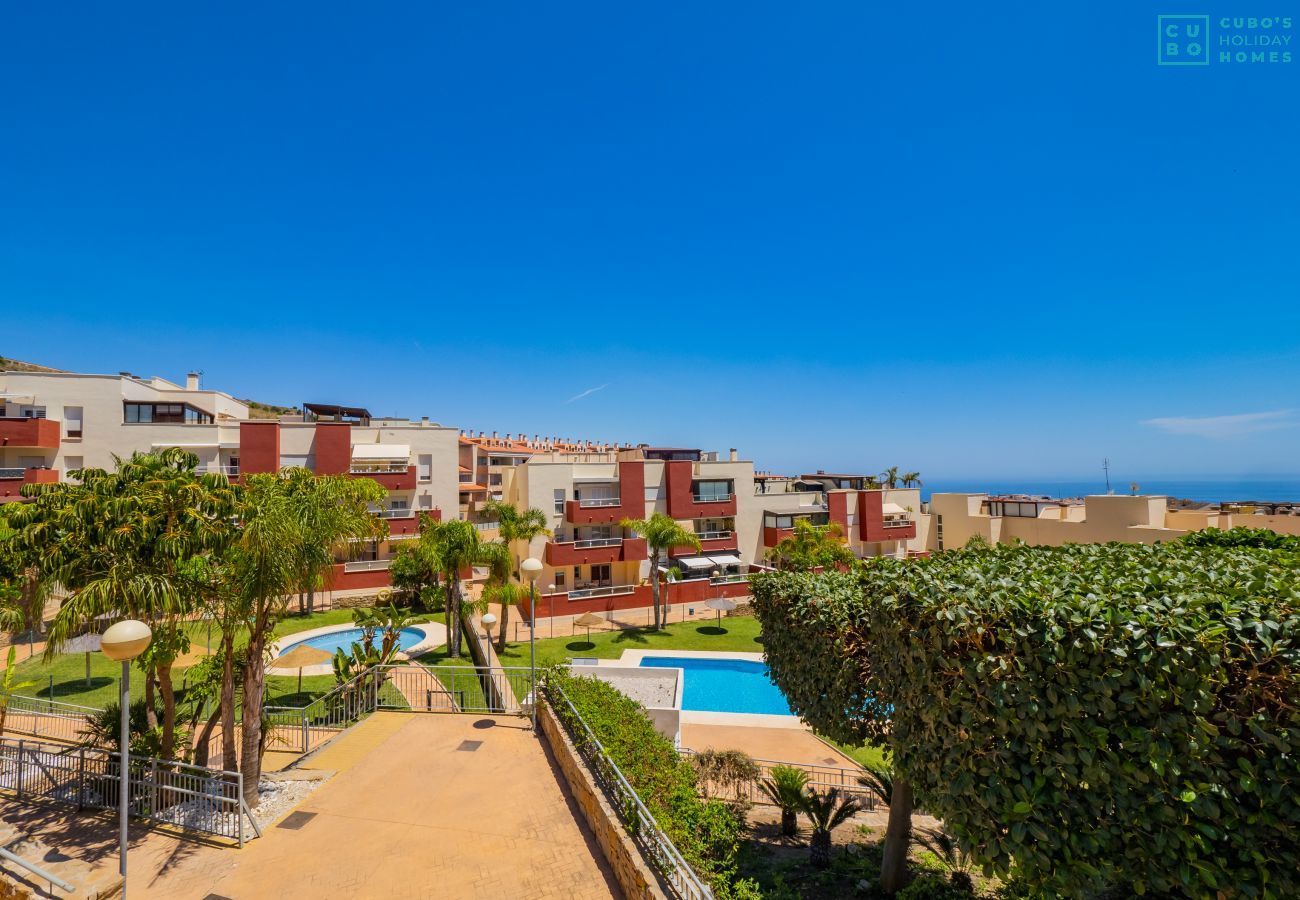 Apartamento en Arroyo de la Miel - Cubo's Atico Benalvistas Urban Love & 2 parking