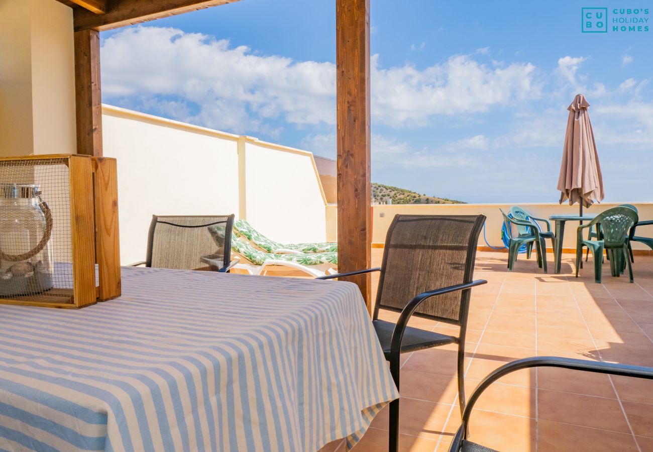 Apartamento en Arroyo de la Miel - Cubo's Atico Benalvistas Urban Love & 2 parking