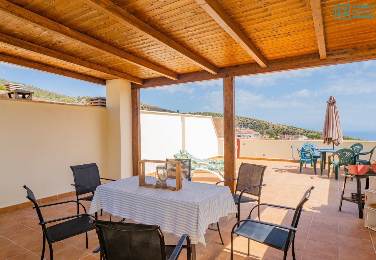 Apartamento en Arroyo de la Miel - Cubo's Atico Benalvistas Urban Love & 2 parking