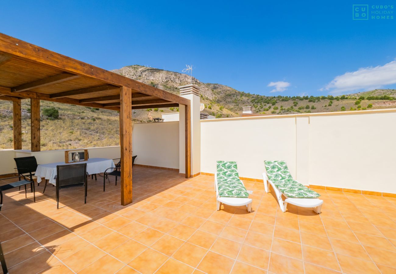 Apartamento en Arroyo de la Miel - Cubo's Atico Benalvistas Urban Love & 2 parking