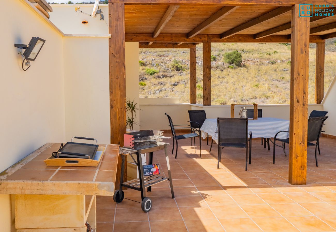Apartamento en Arroyo de la Miel - Cubo's Atico Benalvistas Urban Love & 2 parking