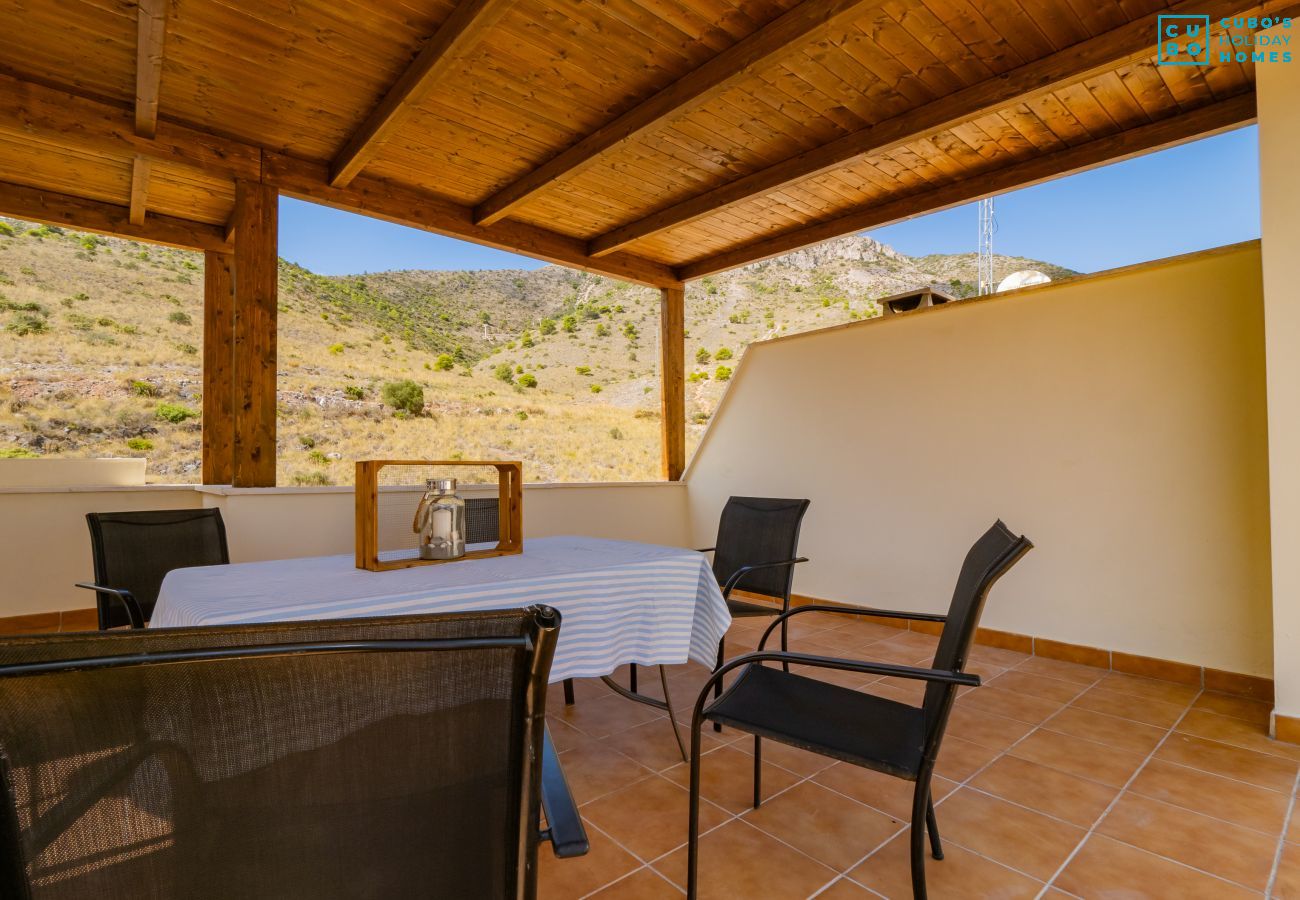 Apartamento en Arroyo de la Miel - Cubo's Atico Benalvistas Urban Love & 2 parking