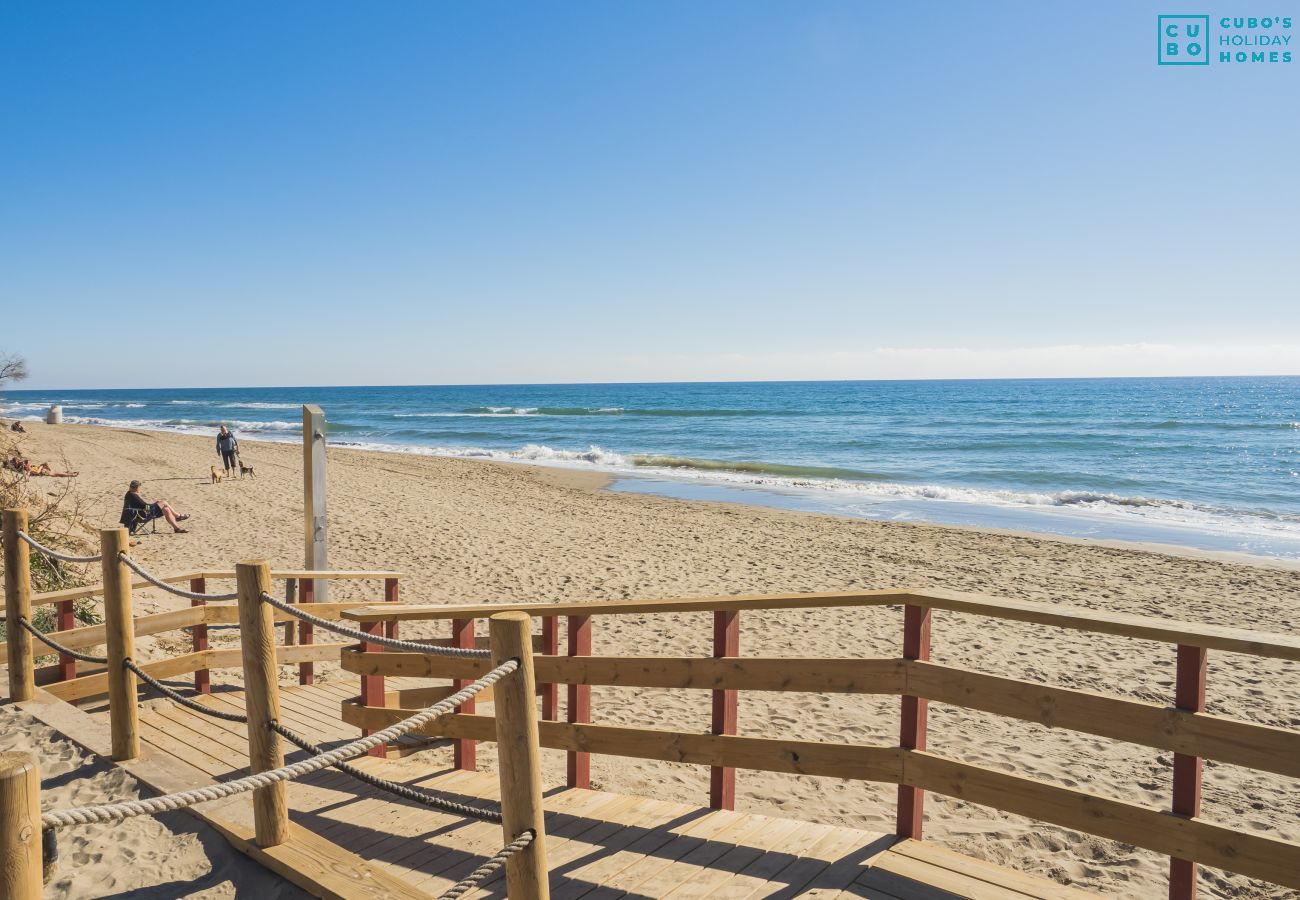Apartamento en Marbella - Cubo's Romana Playa Luxury Apartment 612 Beach