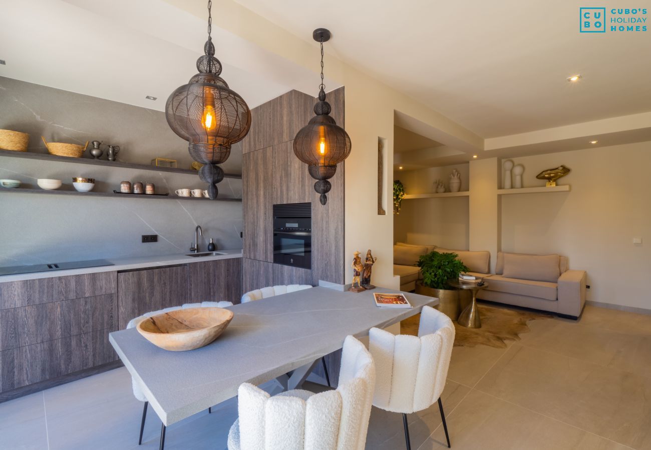 Apartamento en Marbella - Cubo's Romana Playa Luxury Apartment 612 Beach