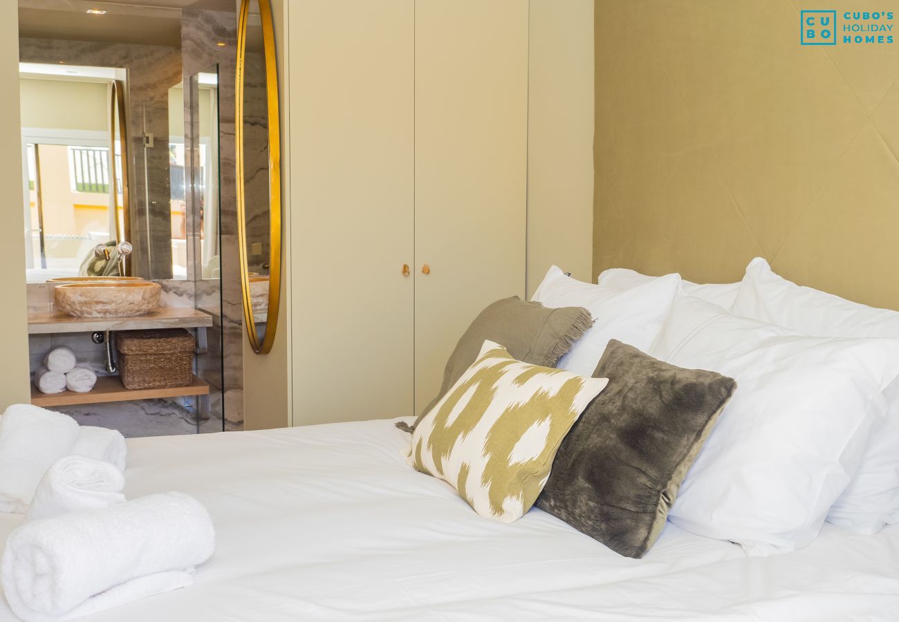 Apartamento en Marbella - Cubo's Romana Playa Luxury Apartment 612 Beach