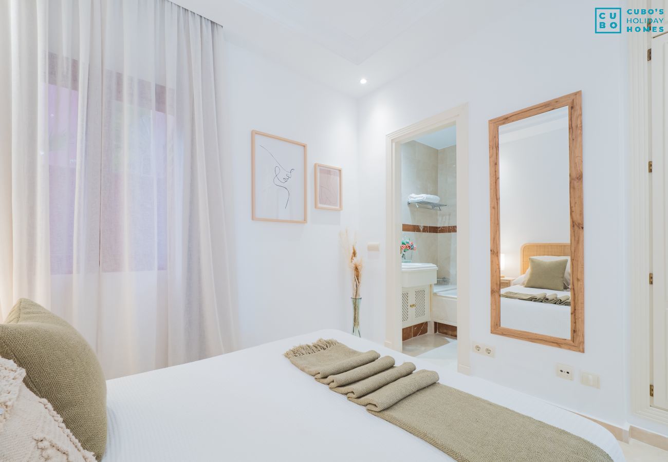 Apartamento en Marbella - Cubo's Beach & Parking Jardines de Don Carlos