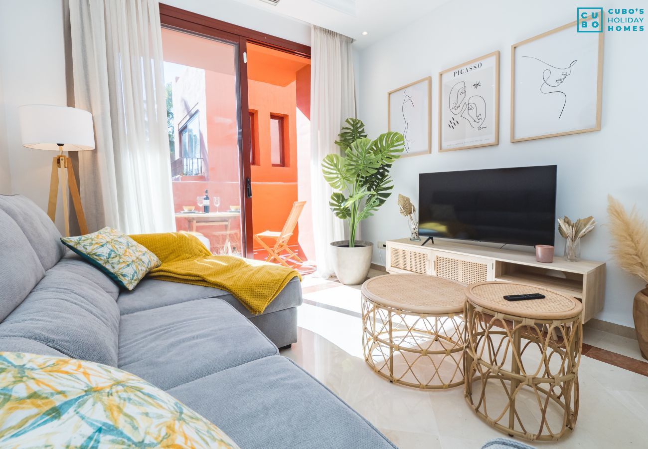 Apartamento en Marbella - Cubo's Beach & Parking Jardines de Don Carlos