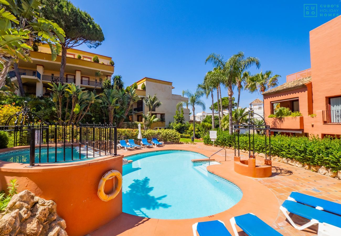 Apartamento en Marbella - Cubo's Beach & Parking Jardines de Don Carlos