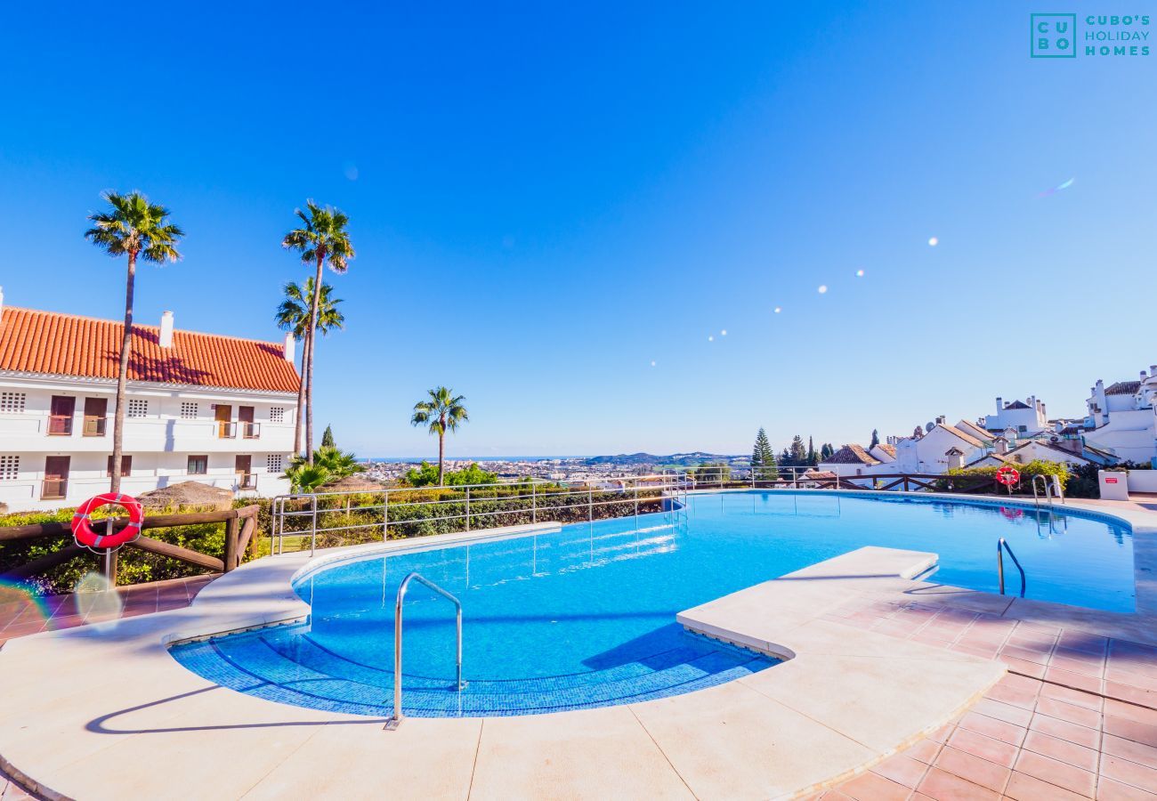 Apartamento en Mijas Costa - Cubo's Atico Zenit Mijas Golf & Parking