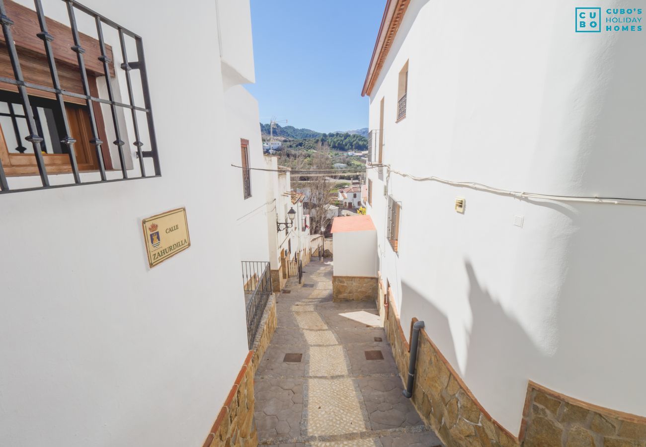 Apartamento en El Burgo - Cubo's El Burgo Old Town Apartment
