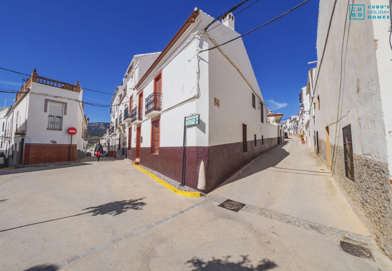 Apartamento en El Burgo - Cubo's El Burgo Old Town Apartment