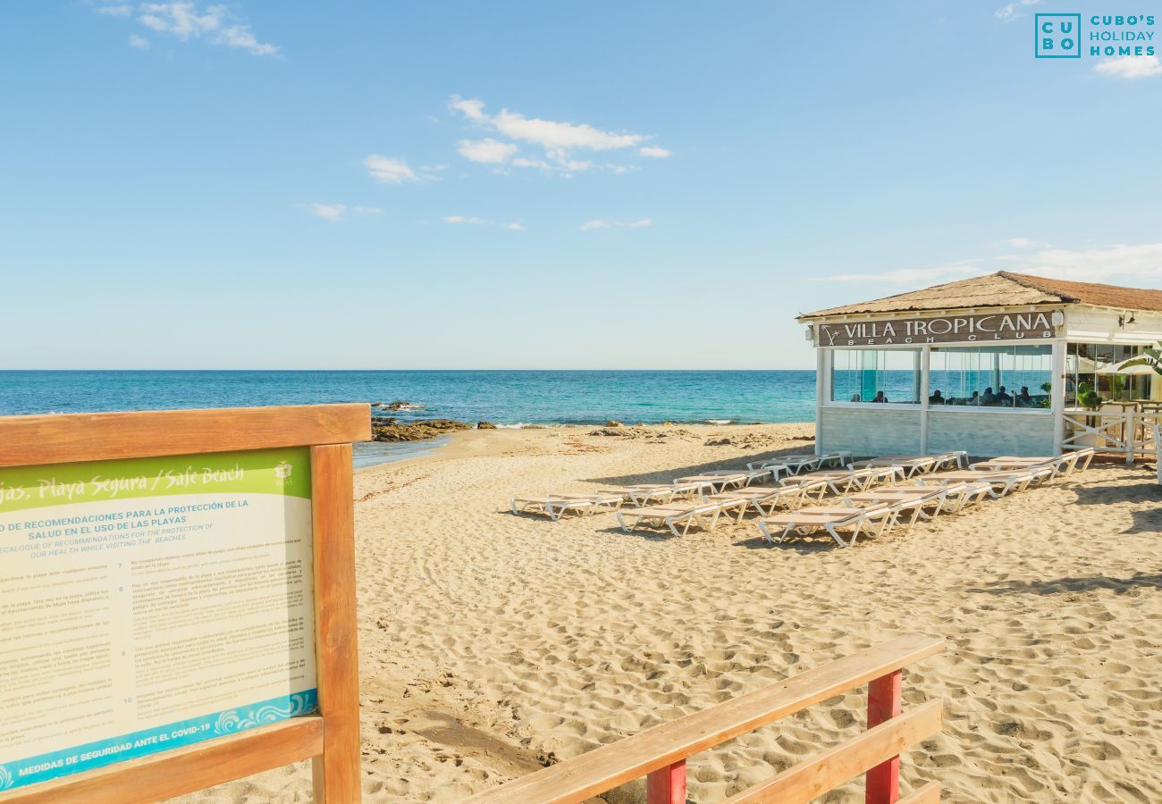 Apartamento en Mijas Costa - Cubo's Loma Alta Sea View & Parking