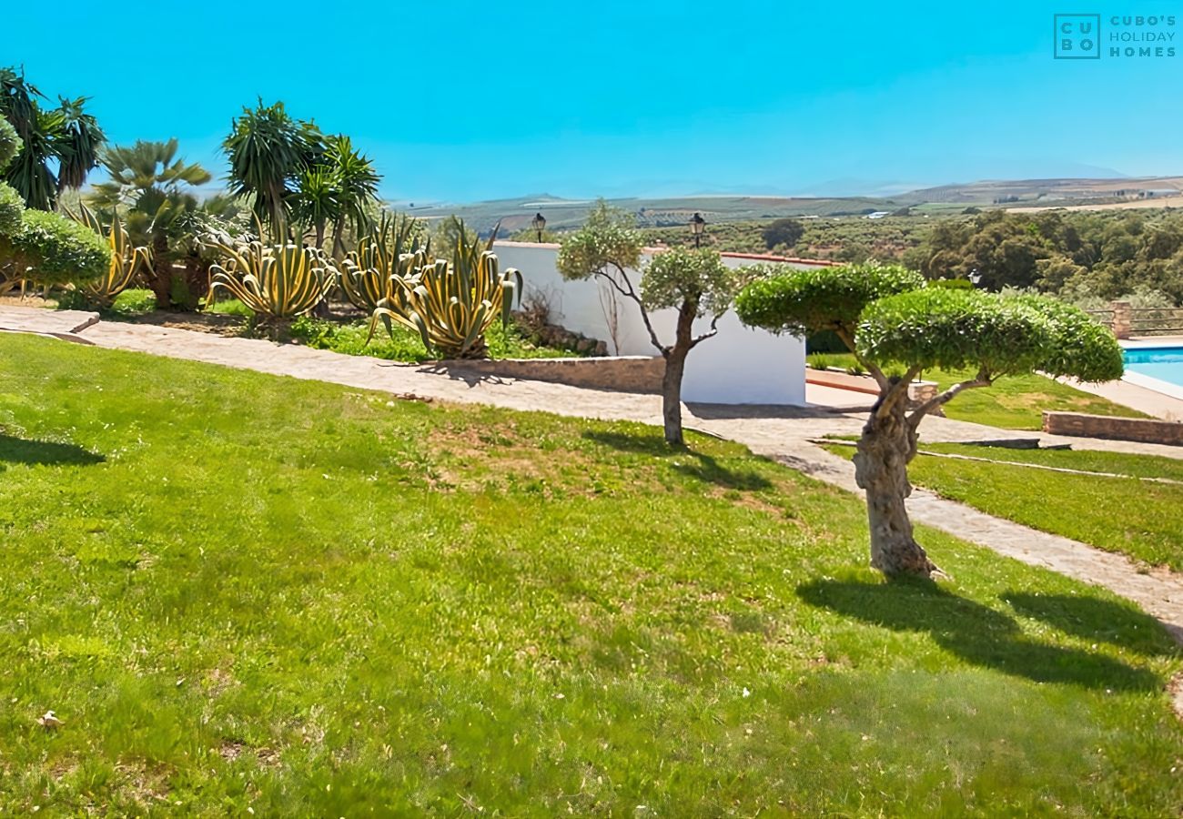 Casa rural en Setenil de las Bodegas - Cubo's El Baldio Country House - Setenil Bodegas