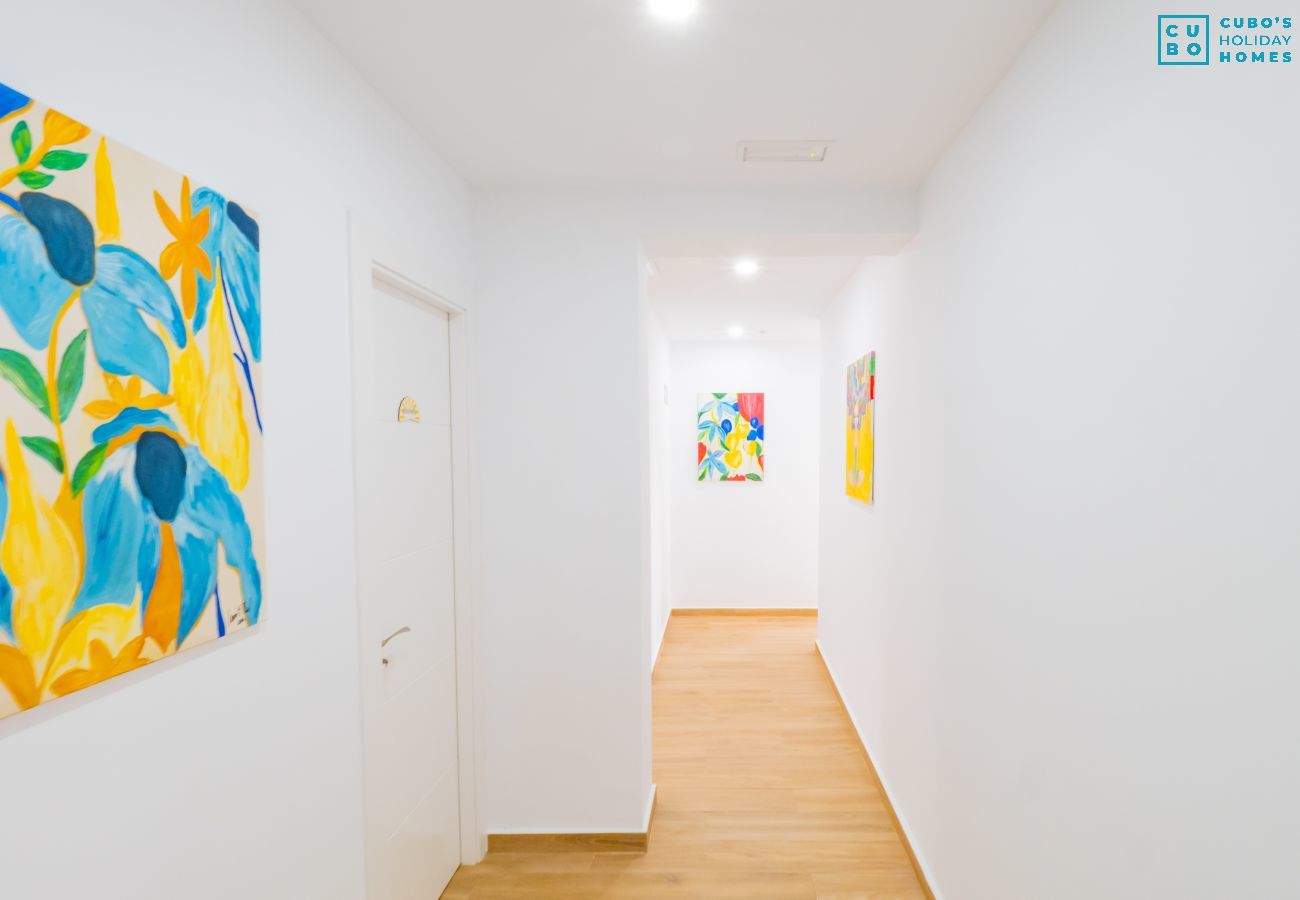 Alquiler por habitaciones en Torre de Benagalbon - Cubo's Hostal William's Sunny 5 with Breakfast