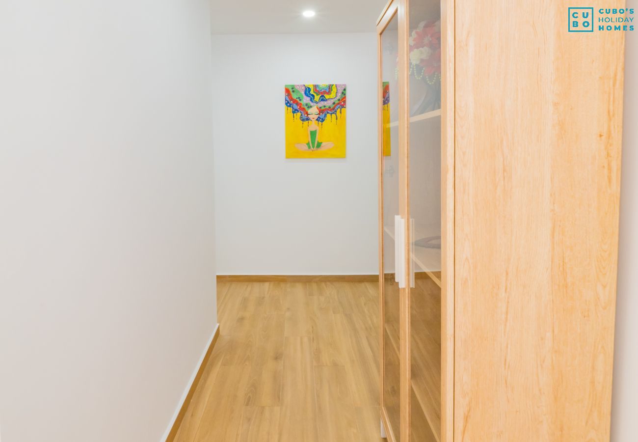 Alquiler por habitaciones en Torre de Benagalbon - Cubo's Hostal William's Sunny 5 with Breakfast
