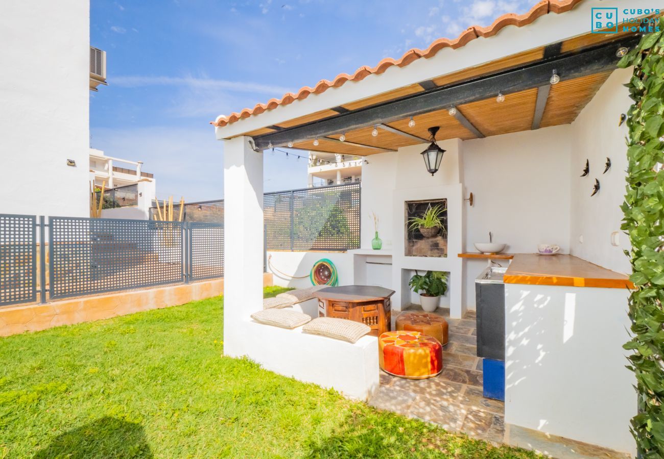 Alquiler por habitaciones en Torre de Benagalbon - Cubo's Hostal William's Sunny 5 with Breakfast