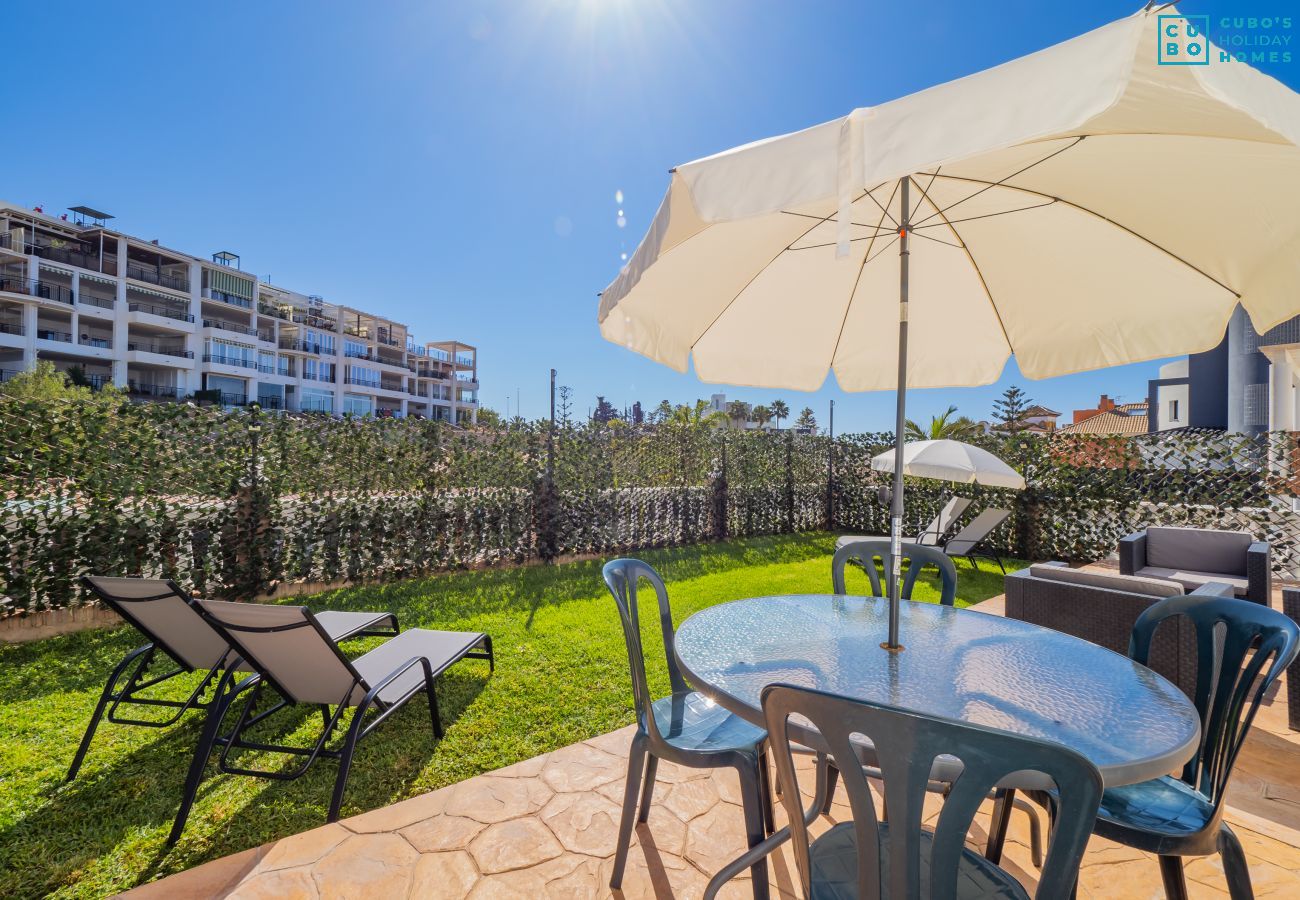 Alquiler por habitaciones en Torre de Benagalbon - Cubo's Hostal William's Sunny 5 with Breakfast