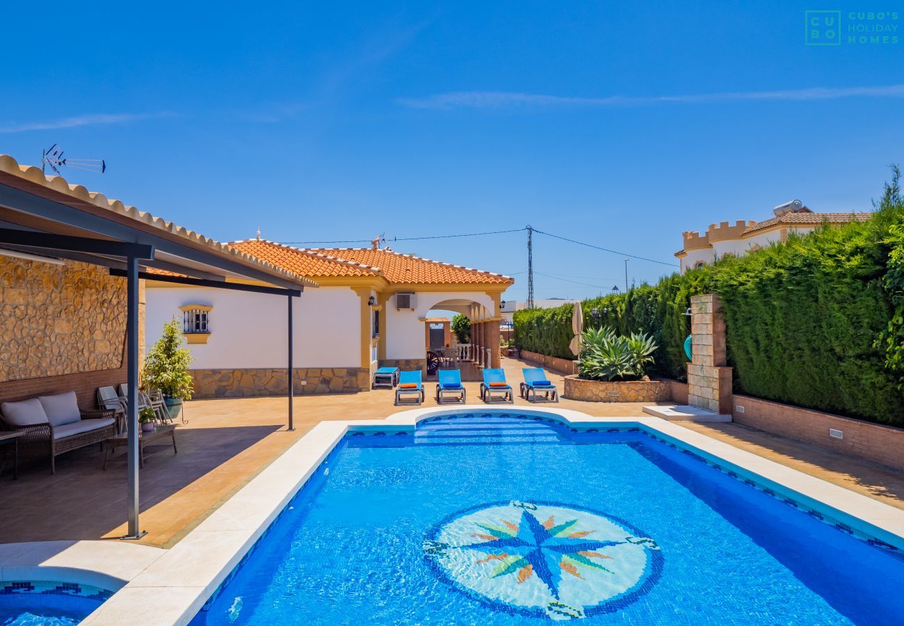 Casa en Alhaurin de la Torre - Cubo's Casa Moncayo del Aguila Privacy Pool