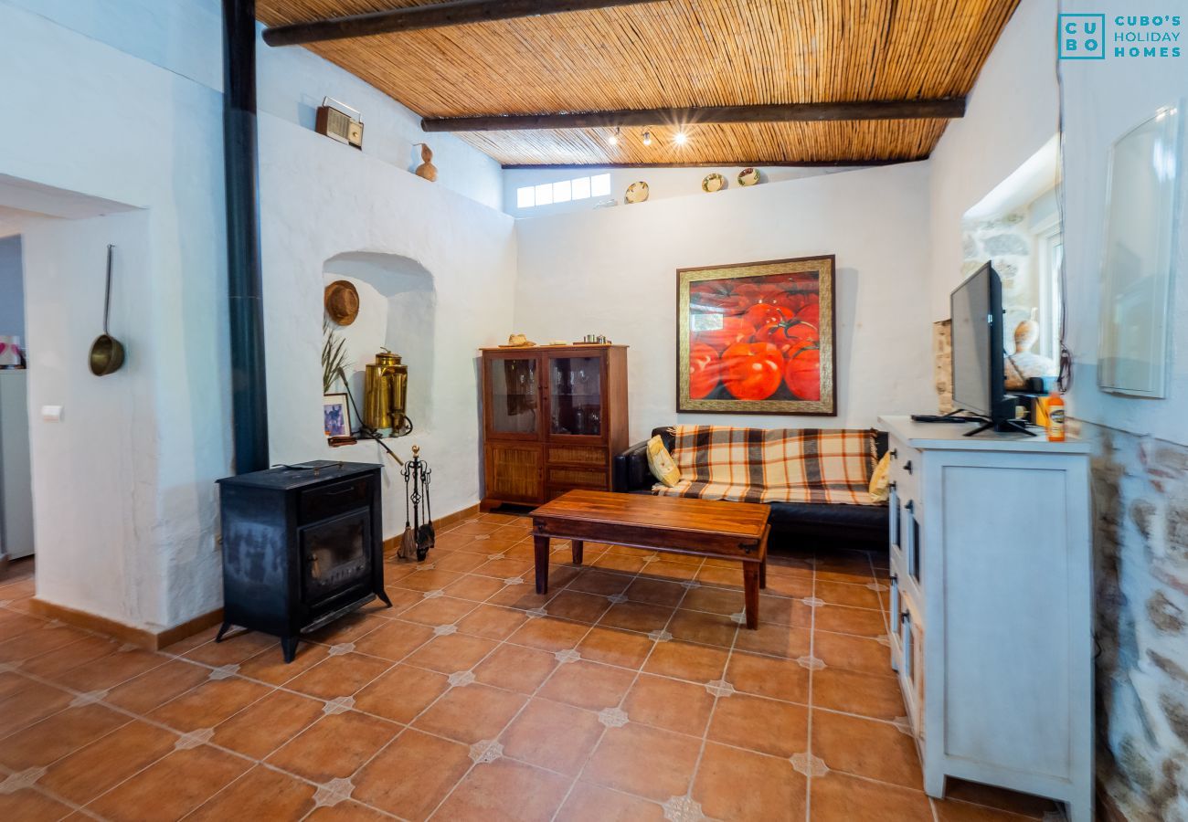 Casa en Coín - Cubo's Secret Nature House