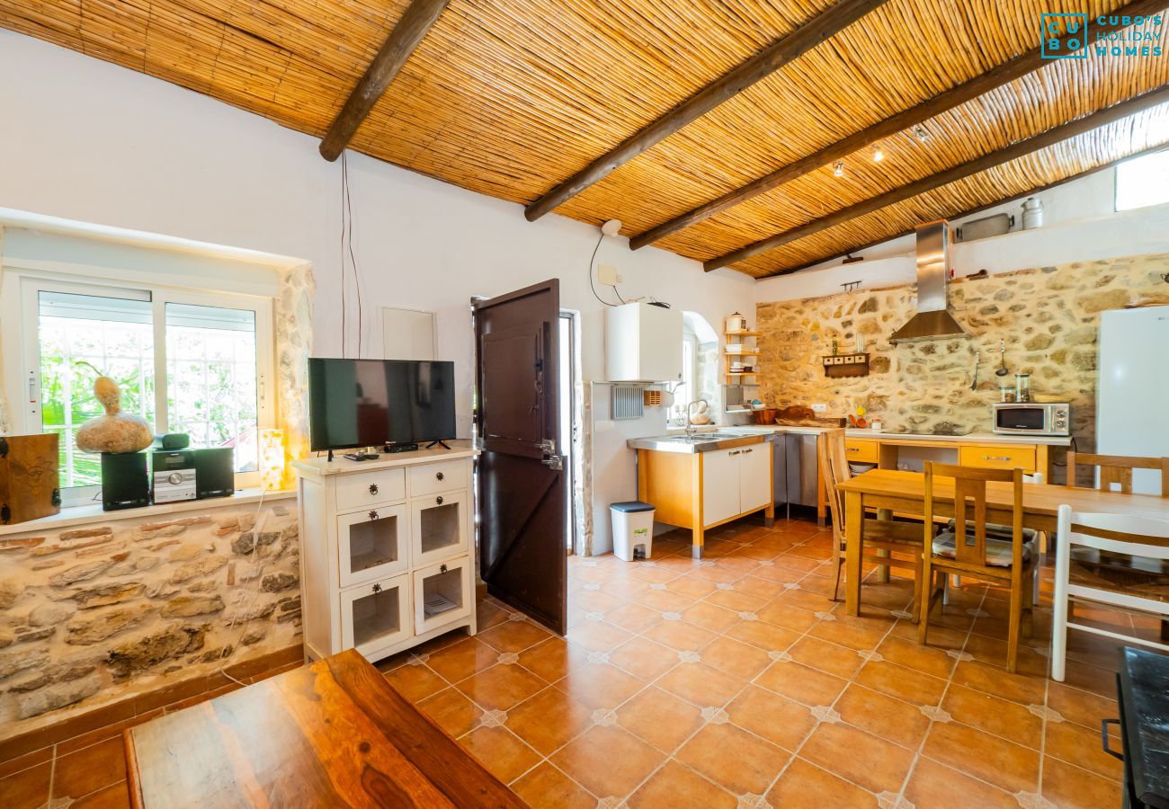 Casa en Coín - Cubo's Secret Nature House