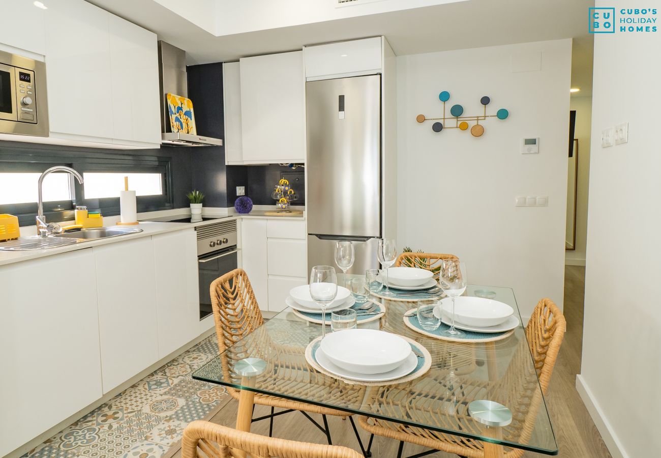 Apartamento en Fuengirola - Cubo's Apartamento Aisku Playa