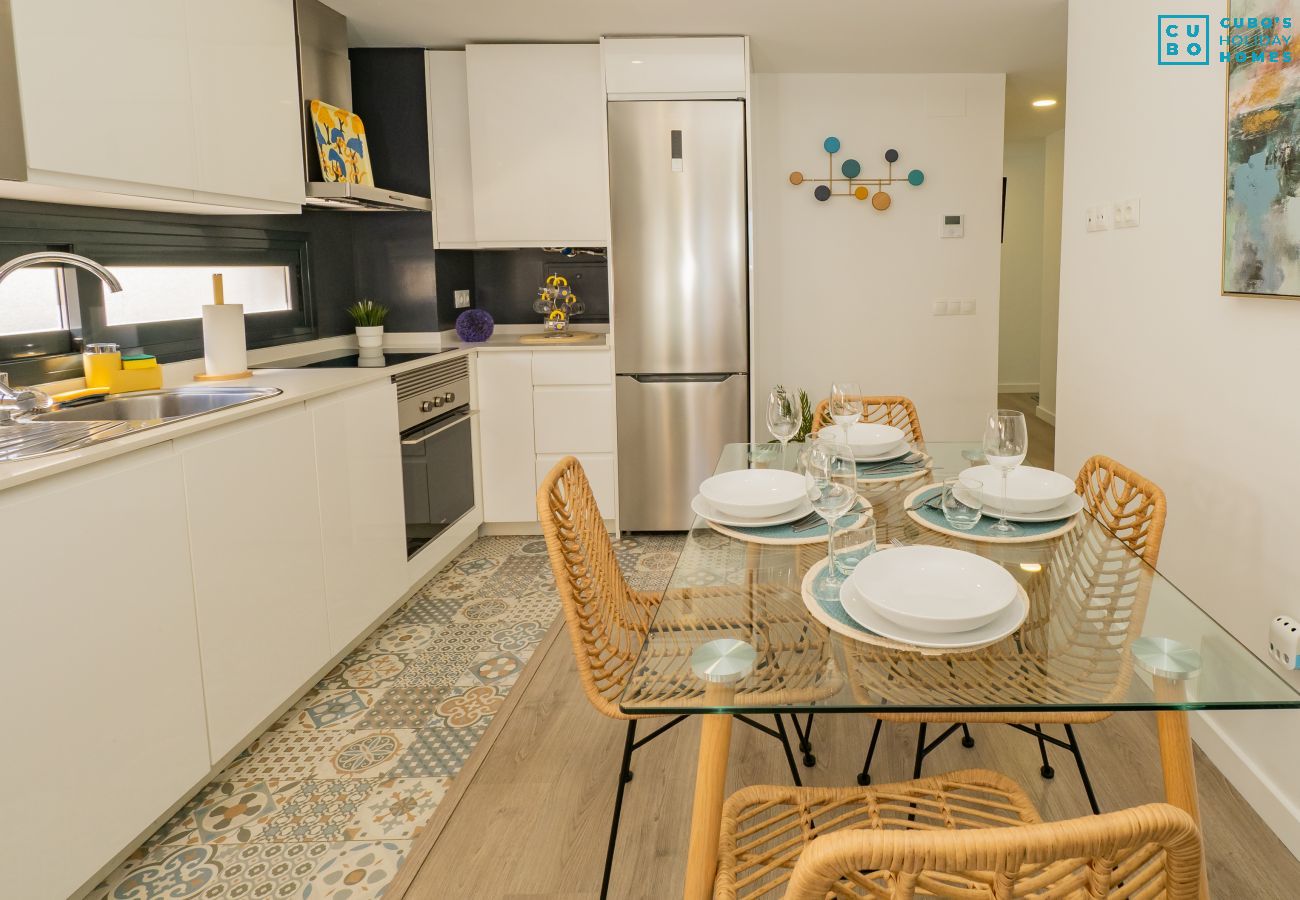 Apartamento en Fuengirola - Cubo's Apartamento Aisku Playa