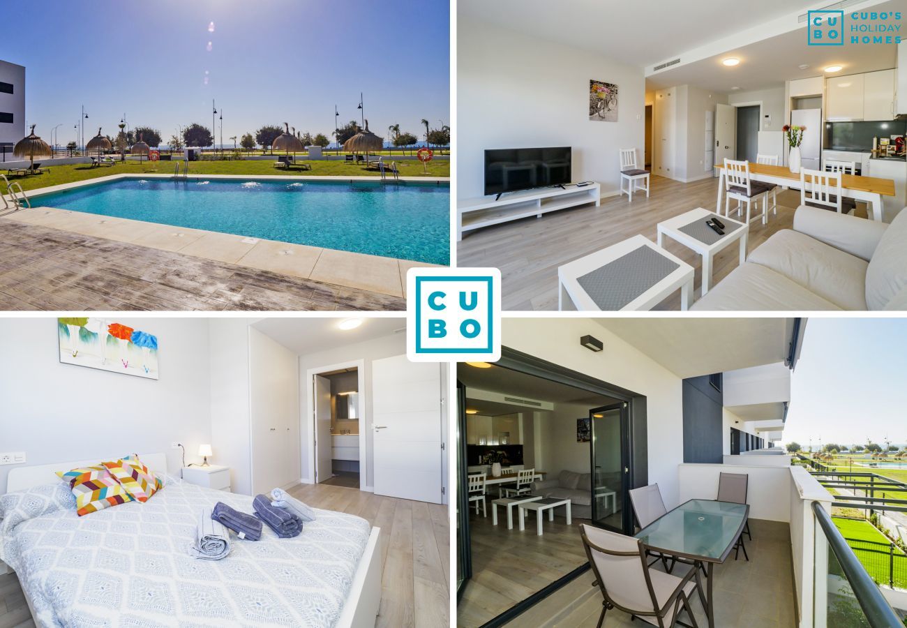 Apartamento con piscina junto a la playa en Vélez Málaga