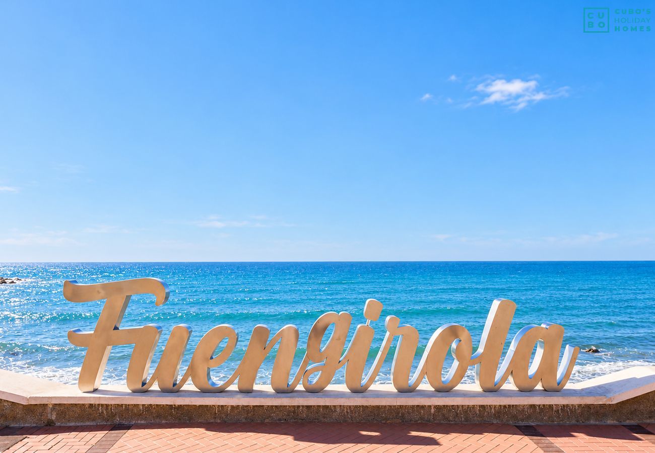 Apartamento en Fuengirola - Cubo's Apartment Front Line Beach Fuengirola