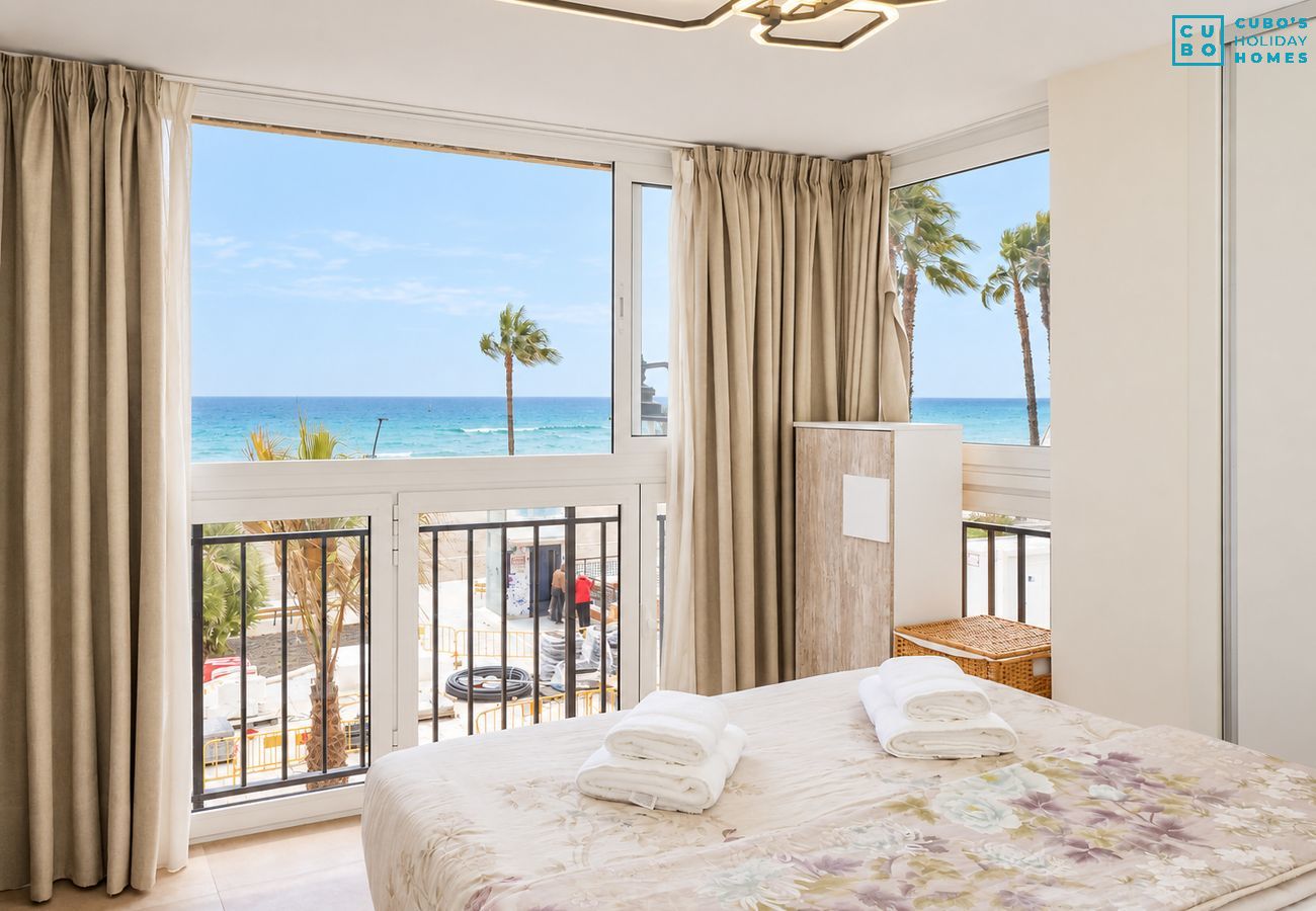 Apartamento en Estepona - Cubo's Estepona Oceanview Apartment & Free Parking