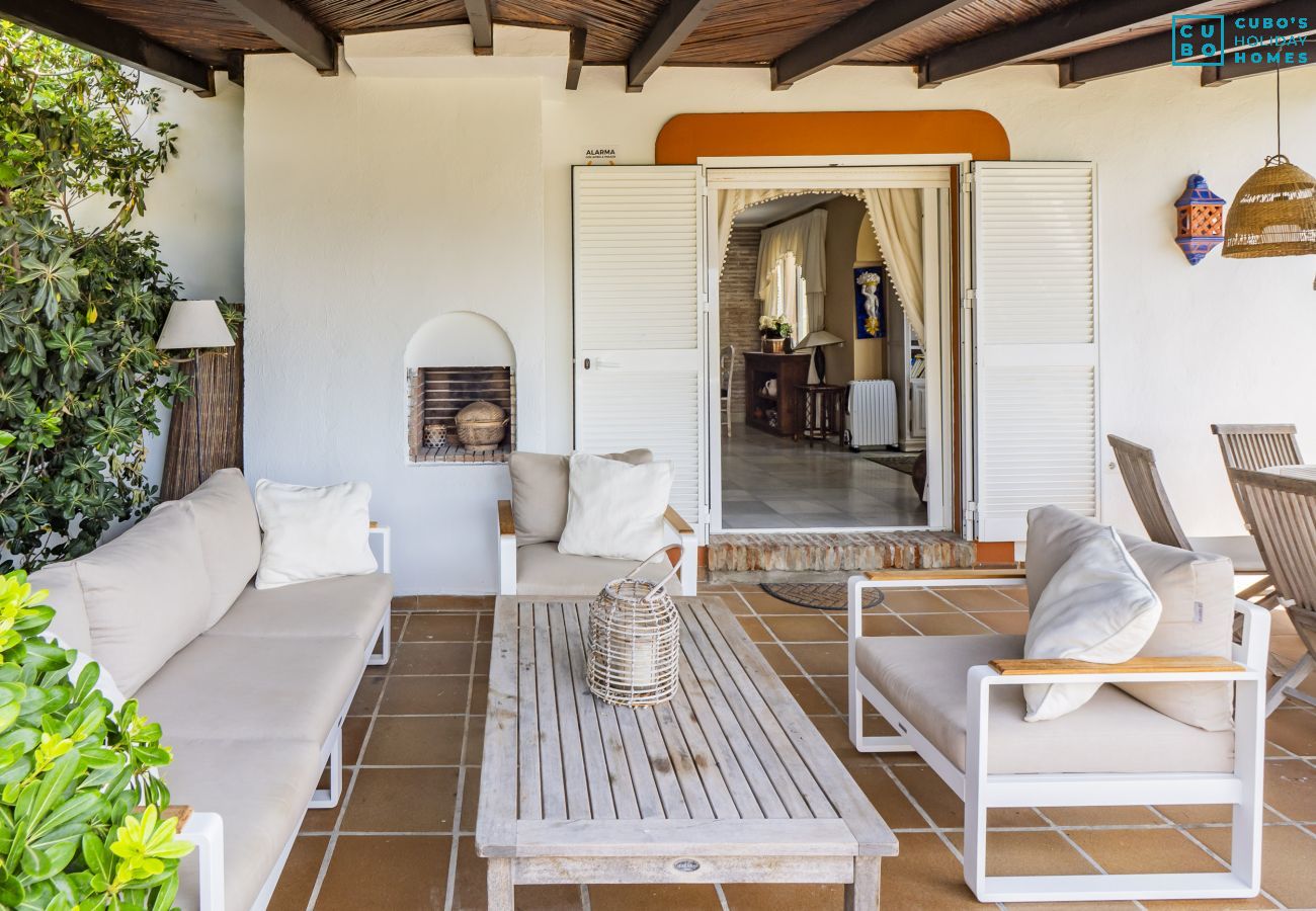 Casa en Manilva - Cubo's Beachfront Marina de Casares House