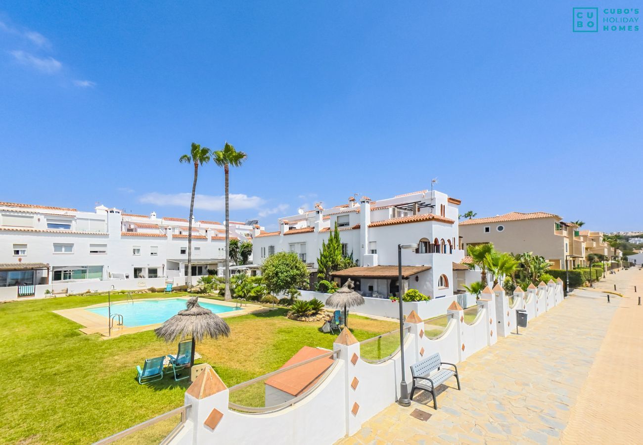 Casa en Manilva - Cubo's Beachfront Marina de Casares House