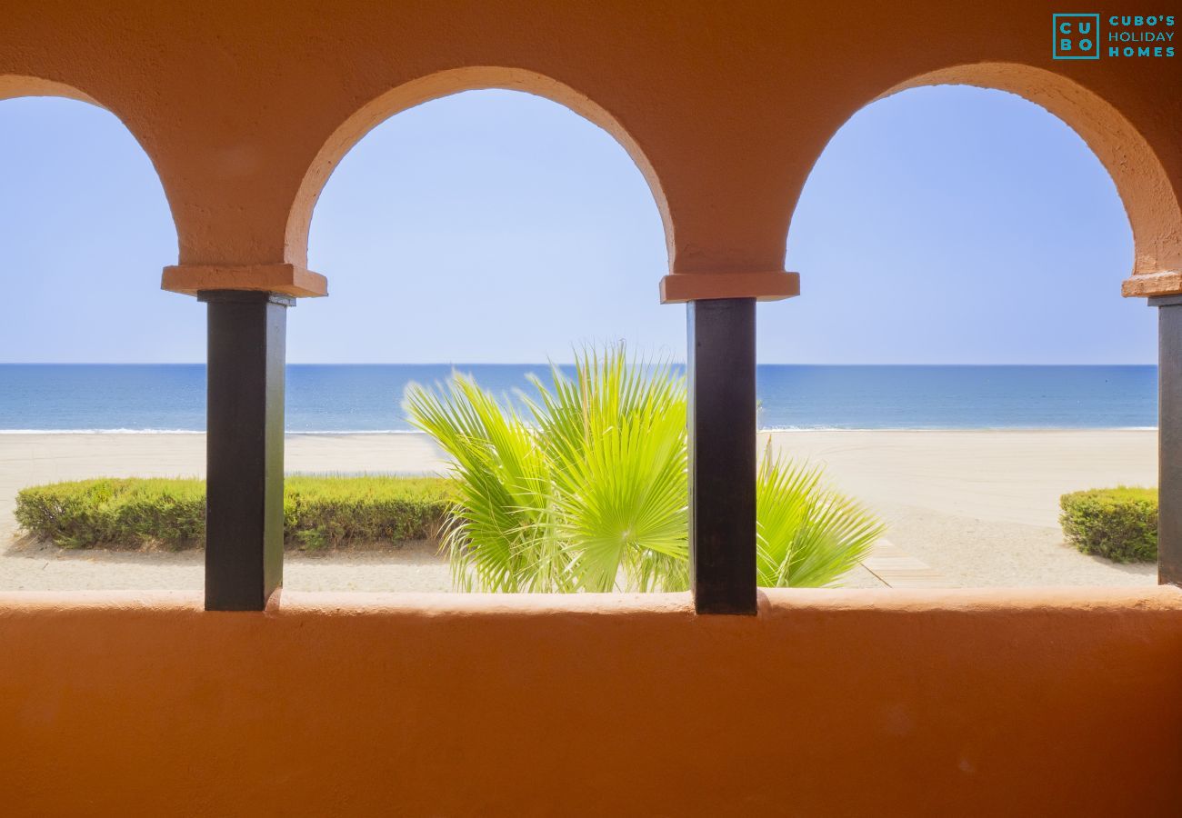 Casa en Manilva - Cubo's Beachfront Marina de Casares House