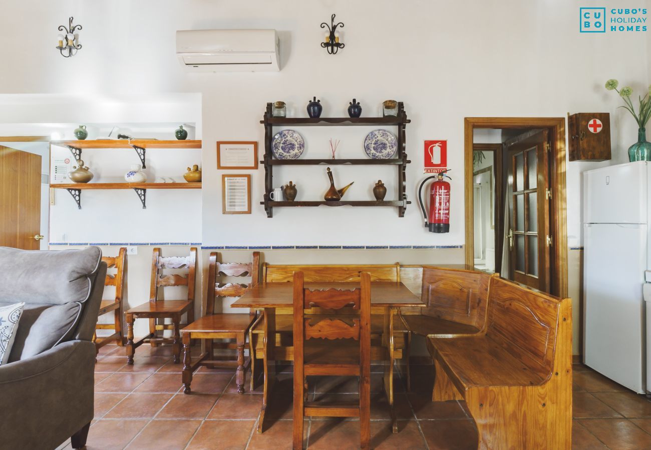 Apartamento en Ardales - Cubo's Jose's Apartment & Caminito del Rey
