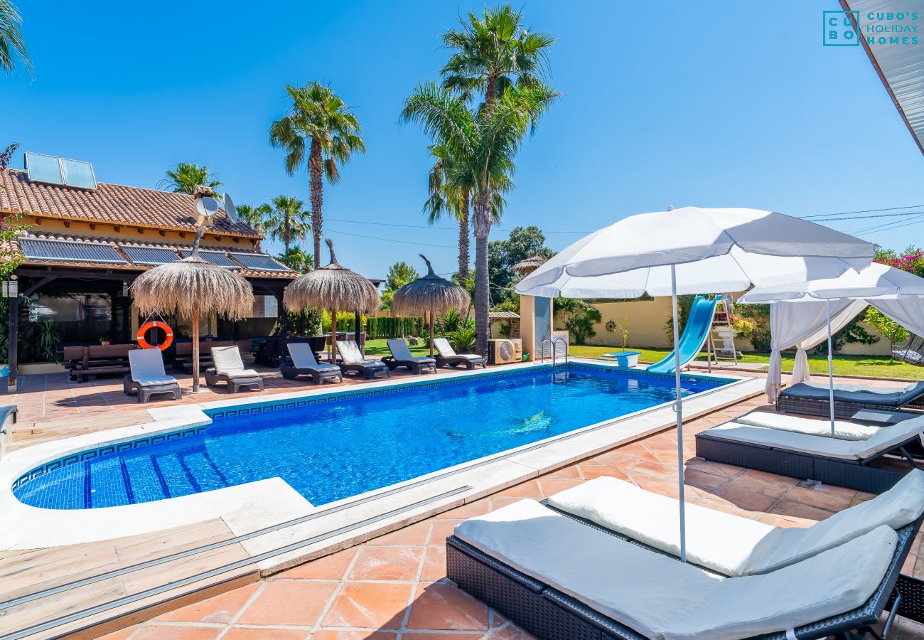 Villa en Alhaurín el Grande - Cubo's Villa Las Palmeras Altas Family