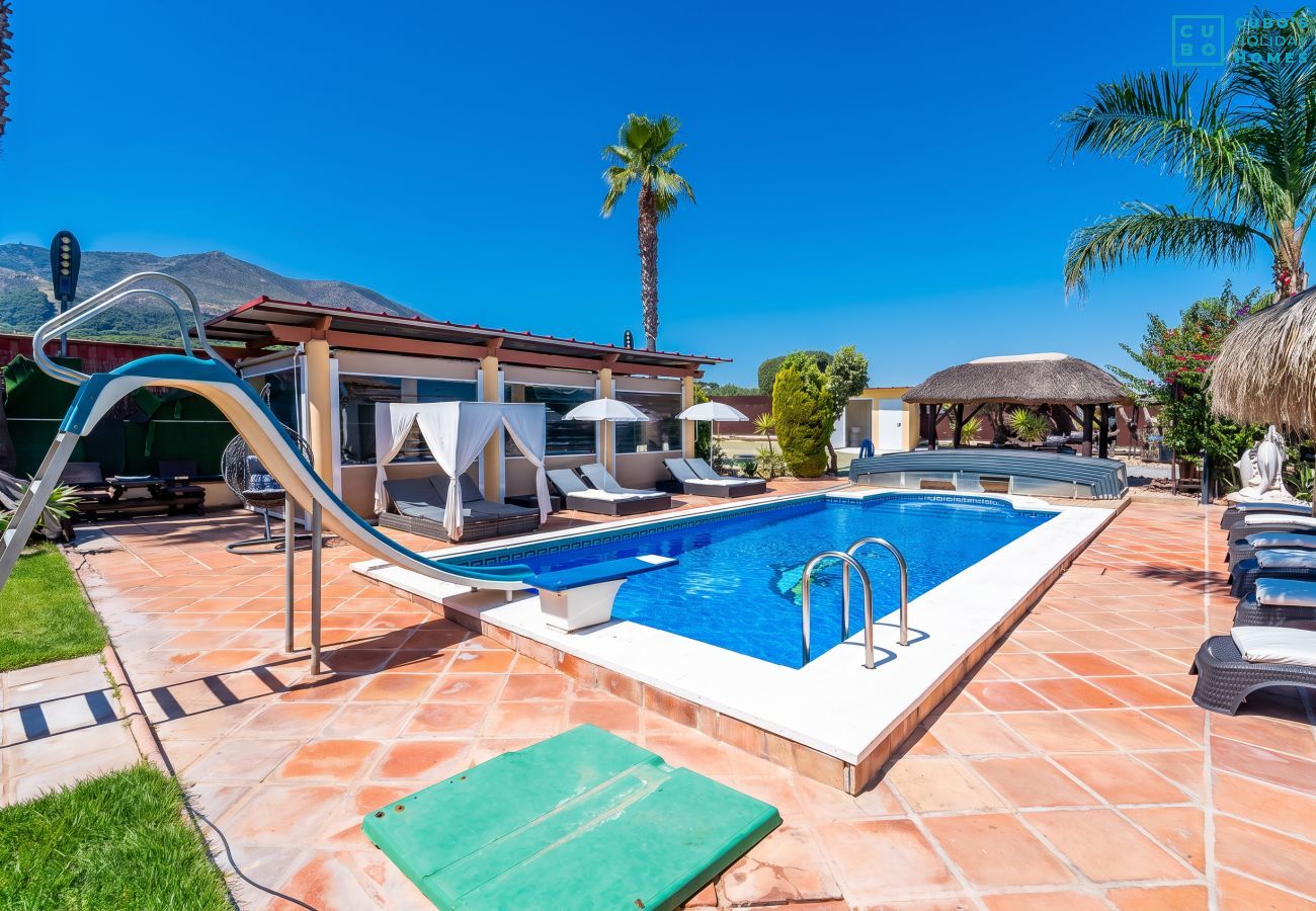 Villa en Alhaurín el Grande - Cubo's Villa Las Palmeras Altas Family