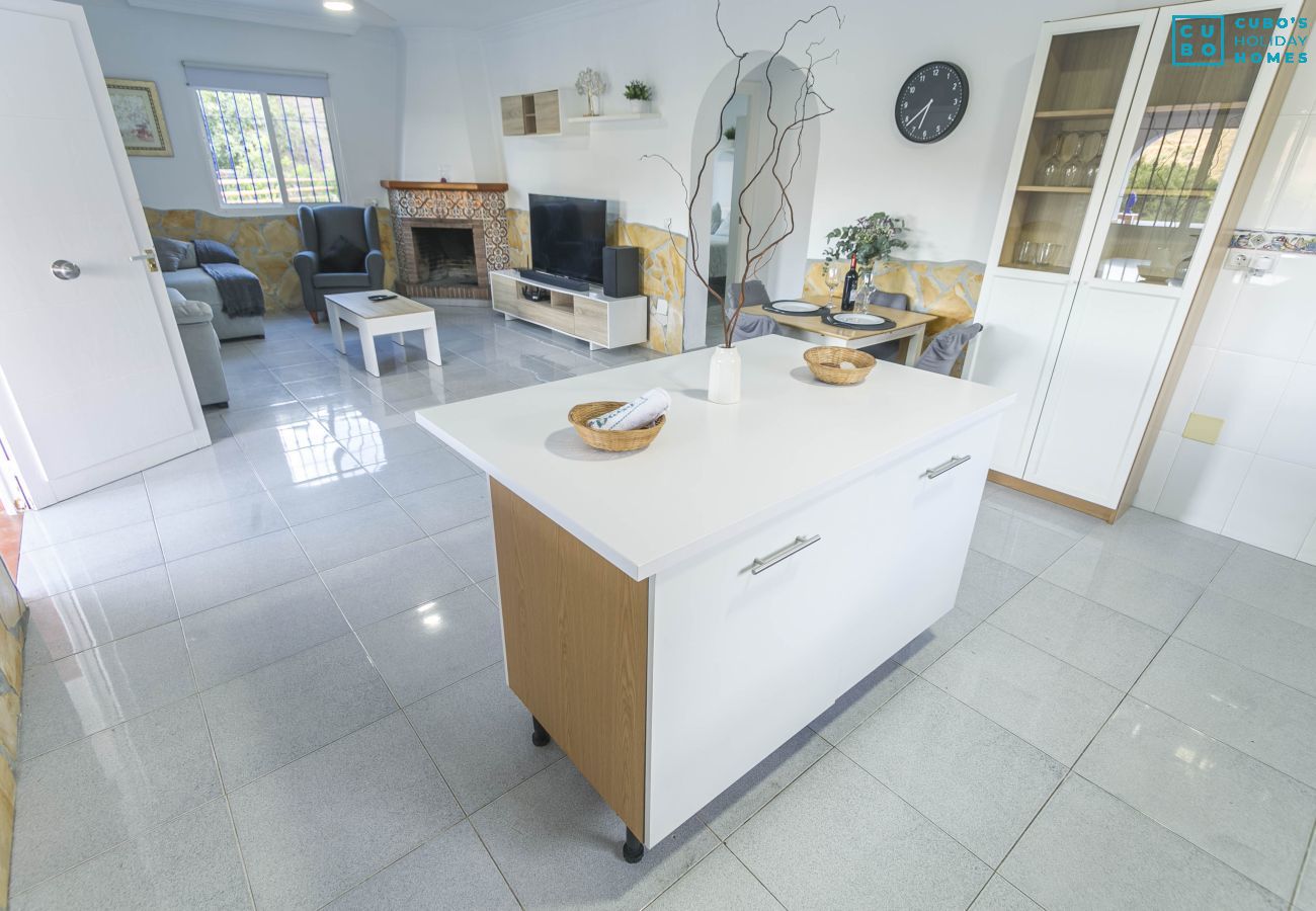 Casa rural en Nerja - .Villa Marimel Con Piscina Privada