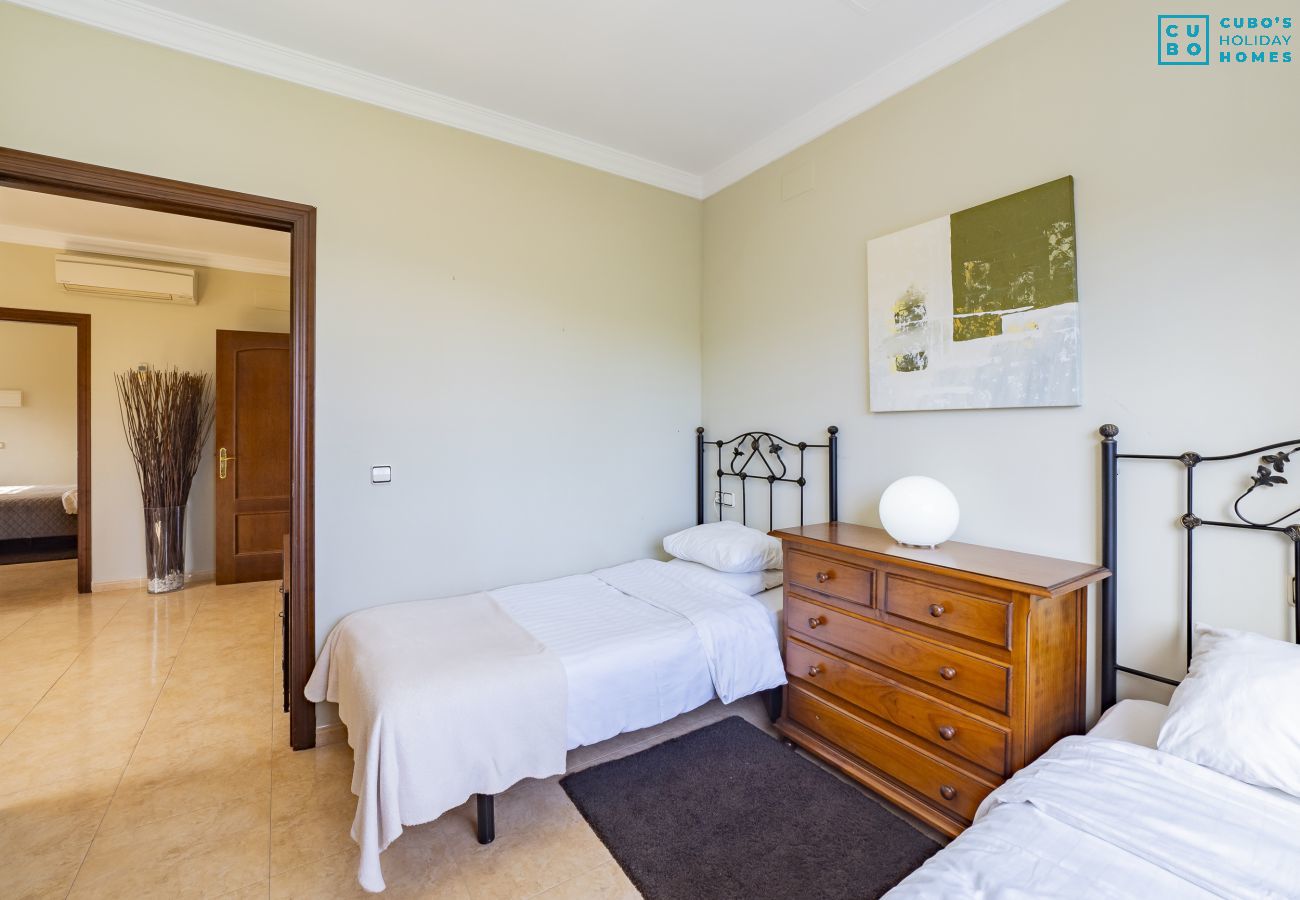 Apartamento en Alhaurín el Grande - Cubo's Lucy's Place 2 Bedrooms Apartment