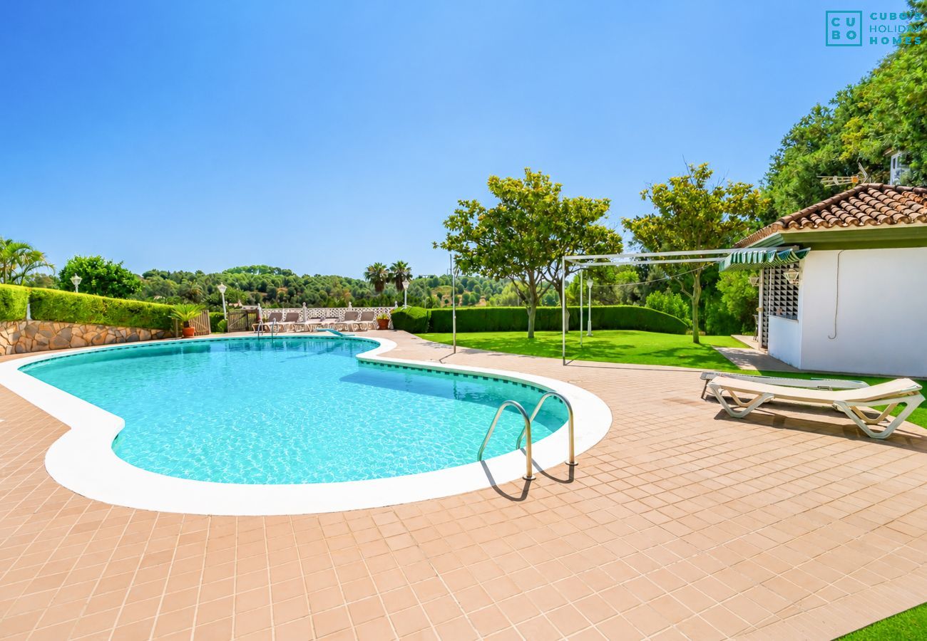Villa en Torremolinos - Cubo's Villa Galemar Torremolinos Pool & Padel