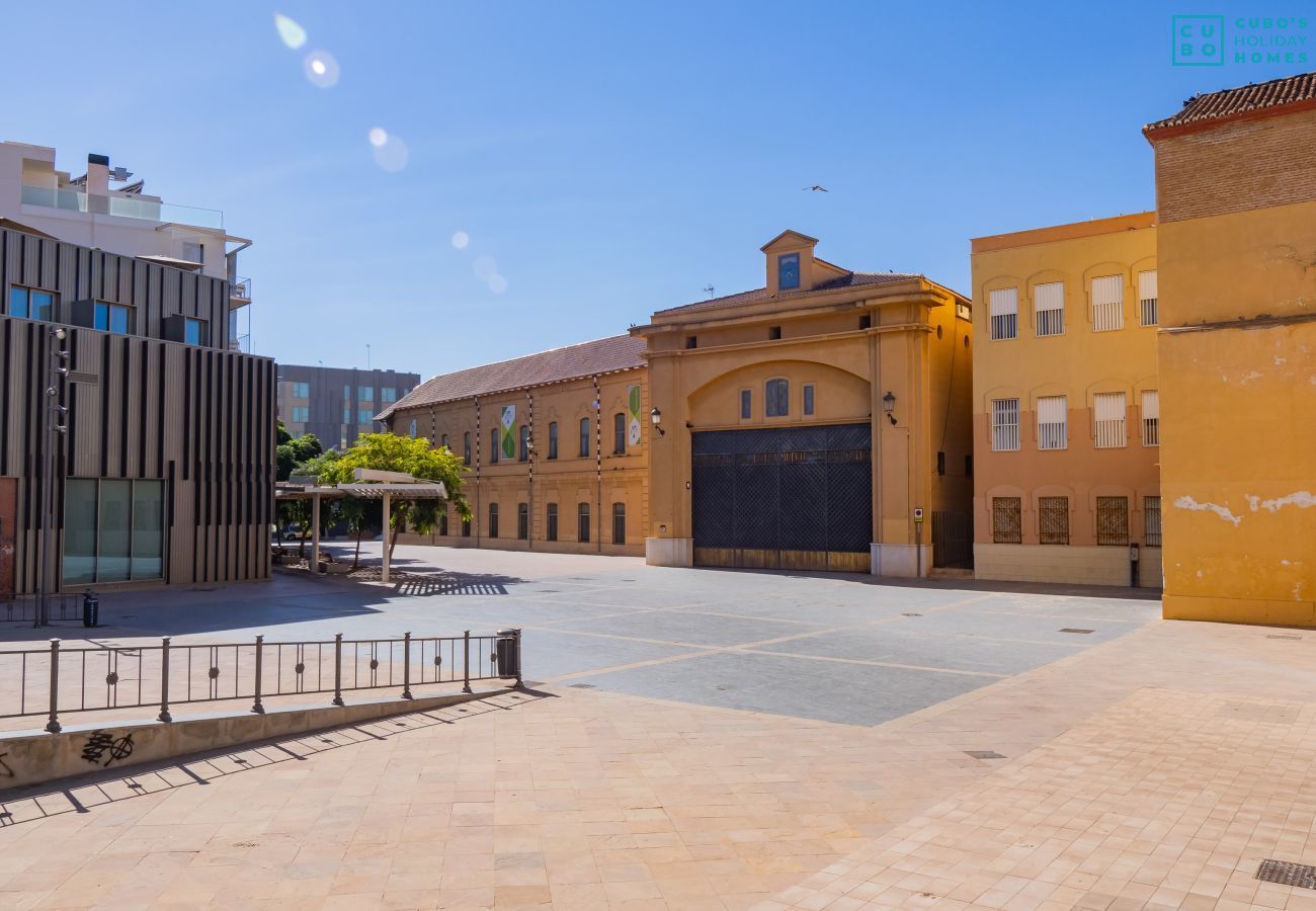 Apartamento en Málaga - Cubo's Luciano Malaga Apartment & Optional Parking