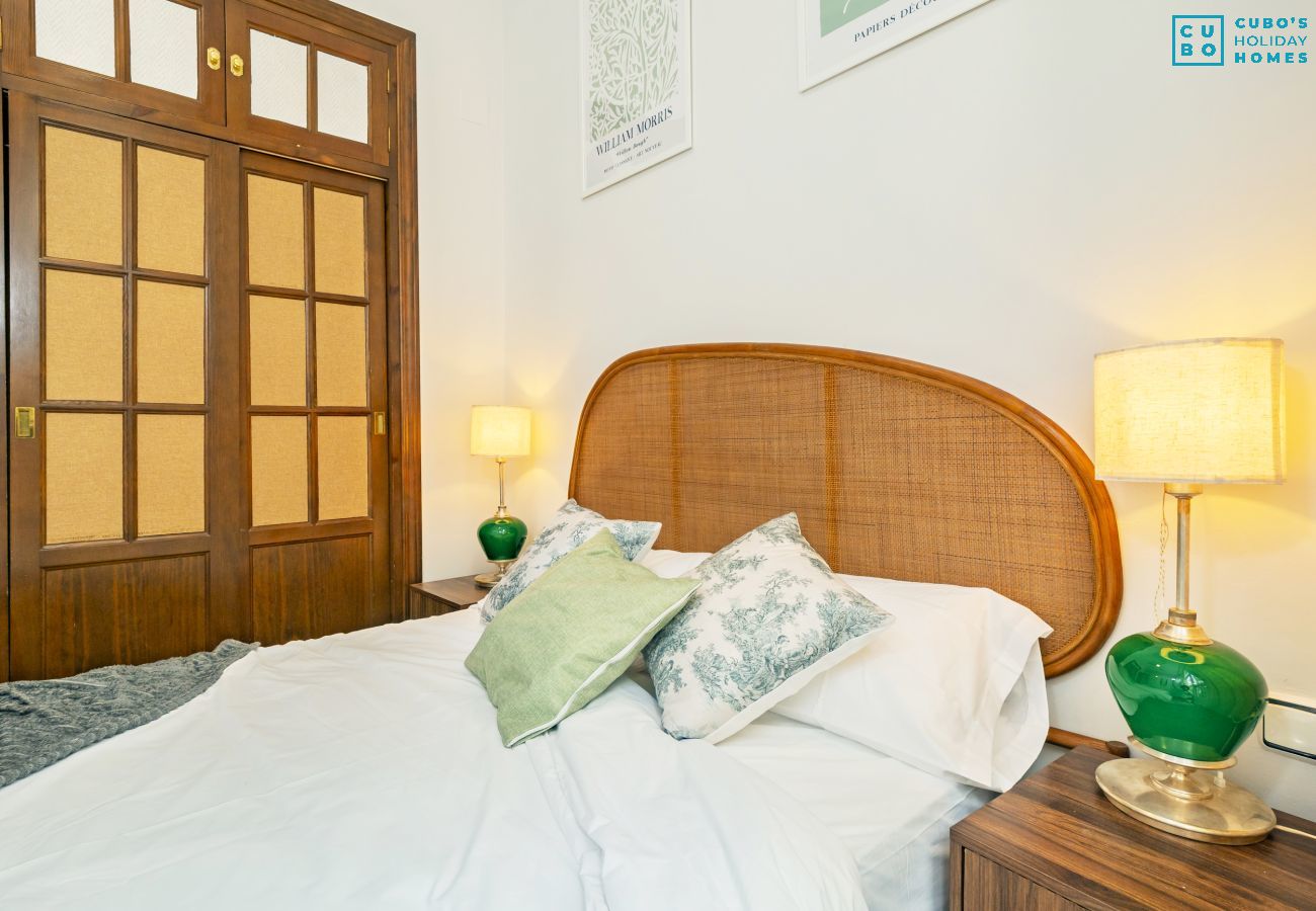 Apartamento en Málaga - Cubo's Luciano Malaga Apartment & Optional Parking