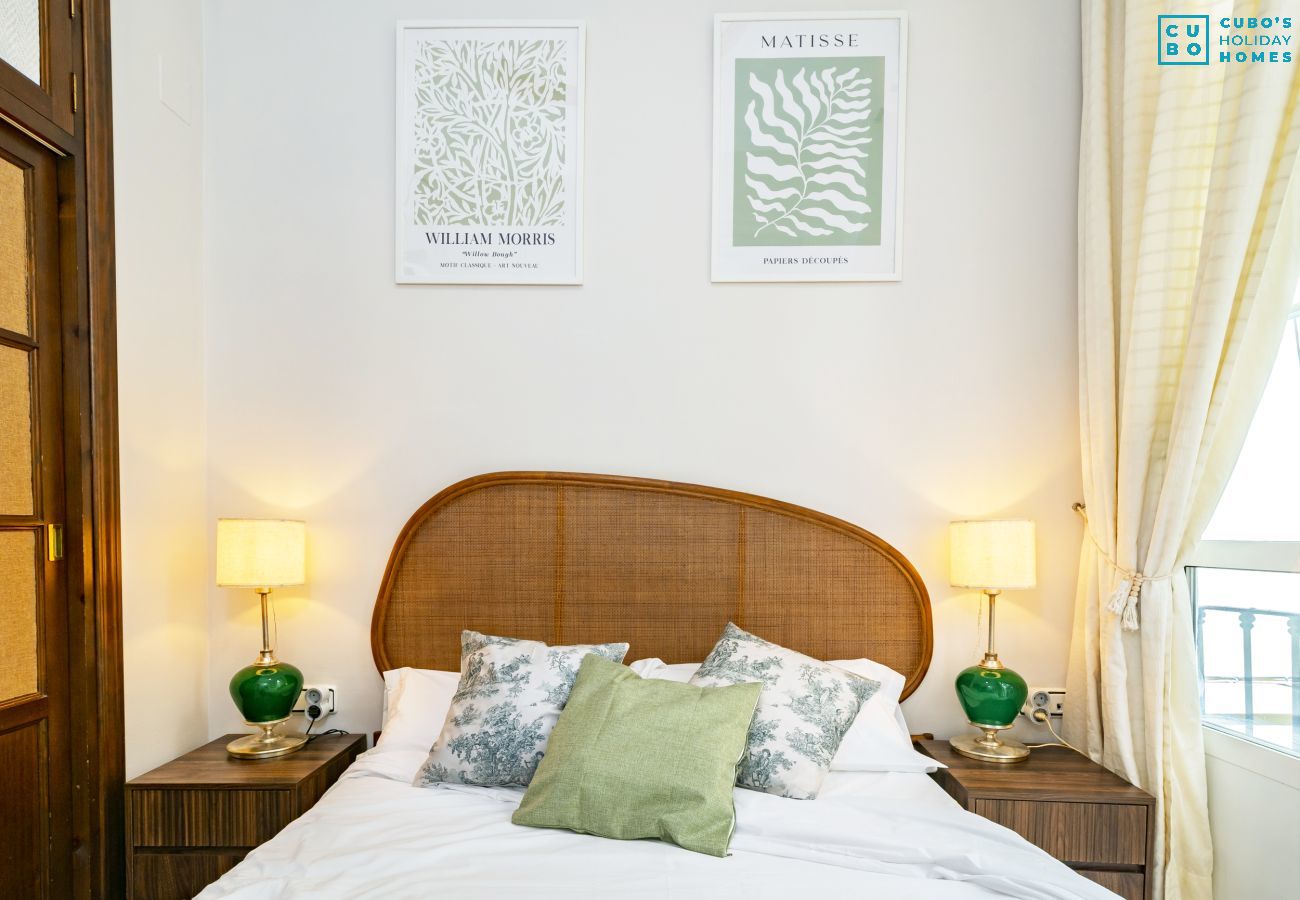 Apartamento en Málaga - Cubo's Luciano Malaga Apartment & Optional Parking