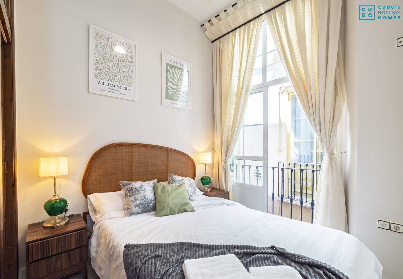 Apartamento en Málaga - Cubo's Luciano Malaga Apartment & Optional Parking