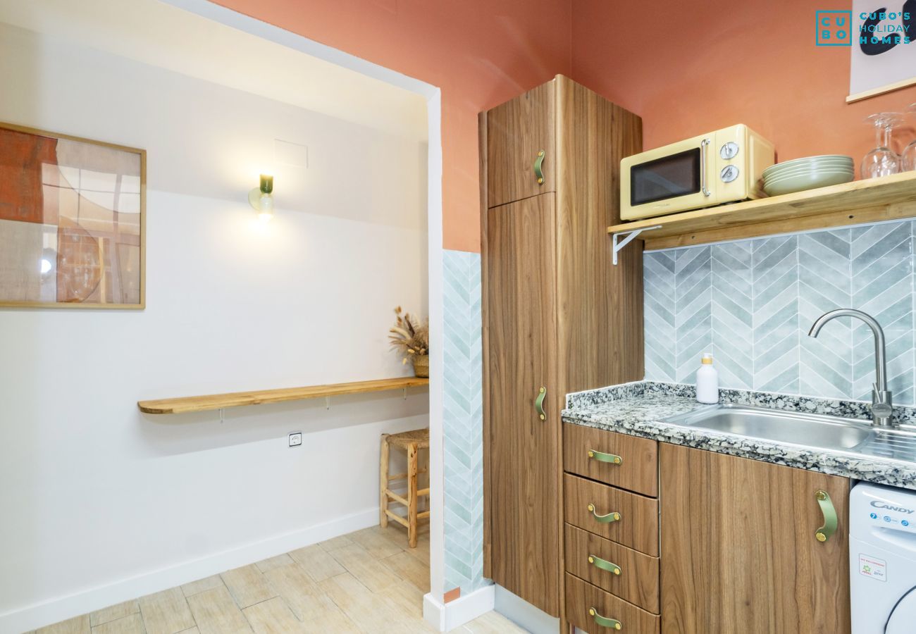 Apartamento en Málaga - Cubo's Luciano Malaga Apartment & Optional Parking