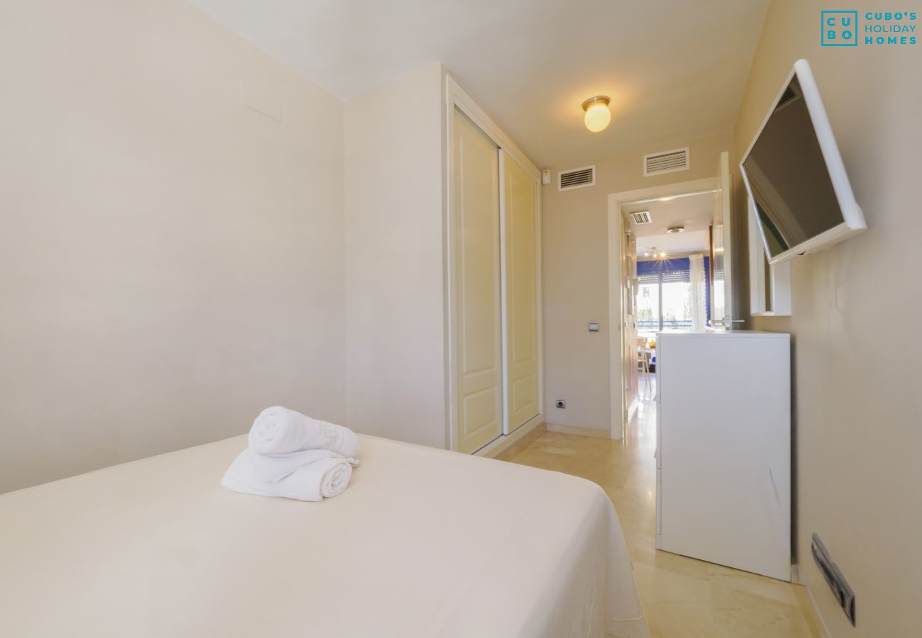 Apartamento en Benalmádena - Cubo's Beach Side Los Patos Apartment & Parking