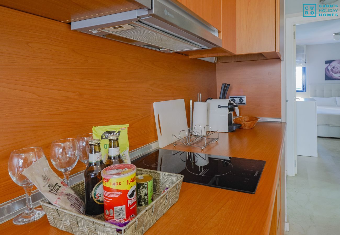Apartamento en Benalmádena - Cubo's Beach Side Los Patos Apartment & Parking
