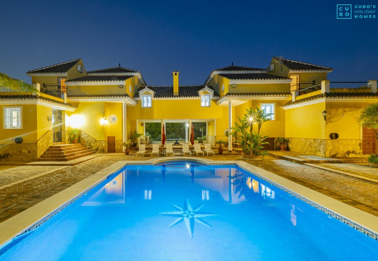 Villa en Alhaurín el Grande - Cubo's Villa Bresell Privacy Pool & Family Fun